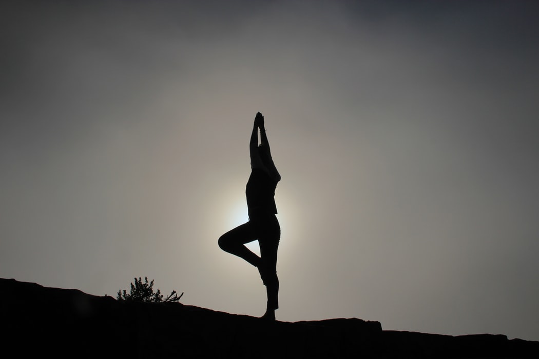 Yoga Baum für mehr Fitness & Gesundheit